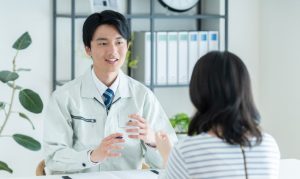職人の姿勢や地域密着の安心感をチェックのイメージ