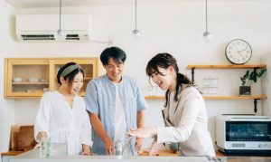 比較のポイントは「素材」「高さ」「色味」のイメージ