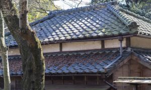 屋根｜点検・補修で雨漏りを防ぐのイメージ